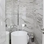 Onesixone-cleverdetails, Luxury Villa, Sleeps 8 Adults 2 Children, Private Pool And Jacuzzi